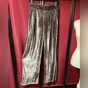 A New Day brown velvet wide leg pants size 8